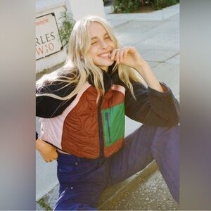 NWT ZARA CROPPED FLEECE JACKET WITH QUILTED NYLON DETAIL M